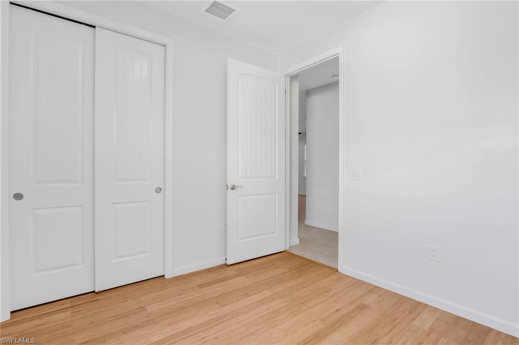 CORKSCREW SHORES - Residential