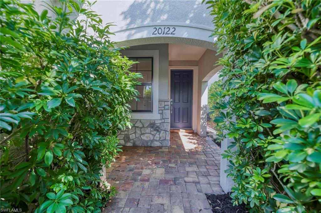 CORKSCREW SHORES - Residential