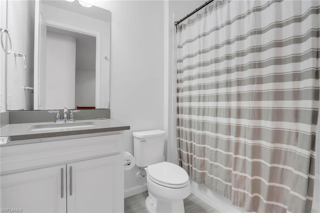 CORKSCREW SHORES - Residential