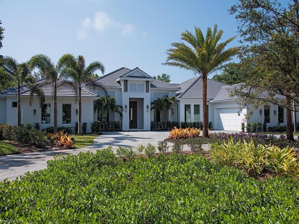 PELICAN BAY WOODS - Residential