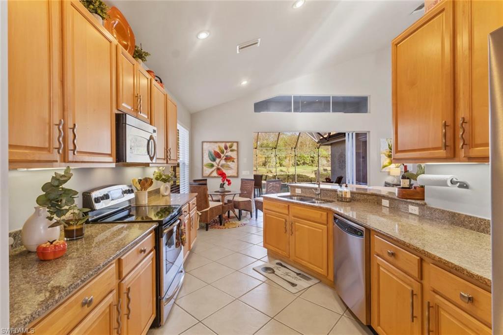 BRAMBLE POINTE - Residential