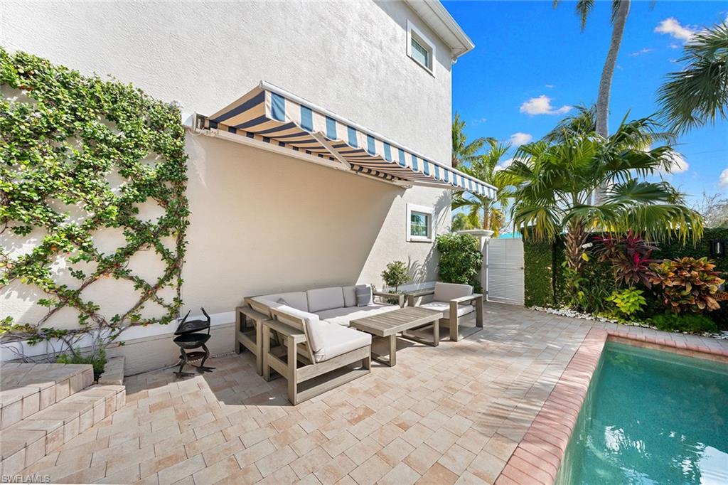 VILLAS NAPOLI - Residential