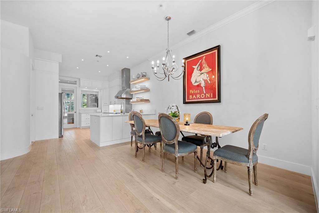 VILLAS NAPOLI - Residential