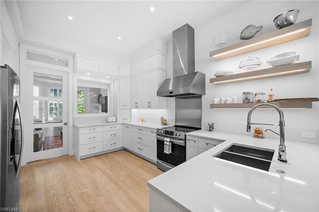 VILLAS NAPOLI - Residential