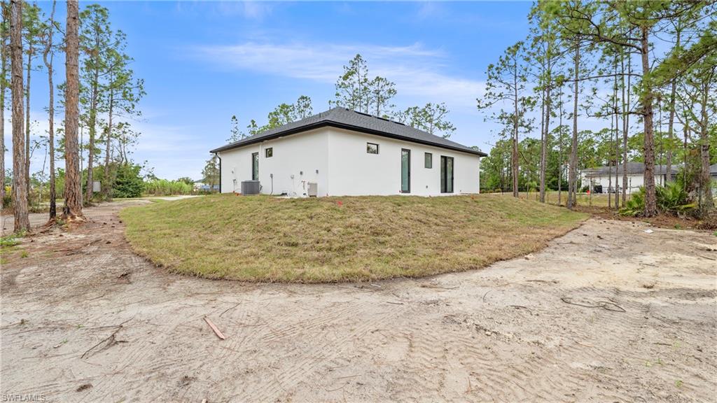 GOLDEN GATE ESTATES - Residential