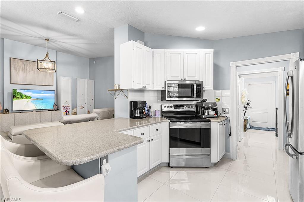 ISLAND WALK - Residential