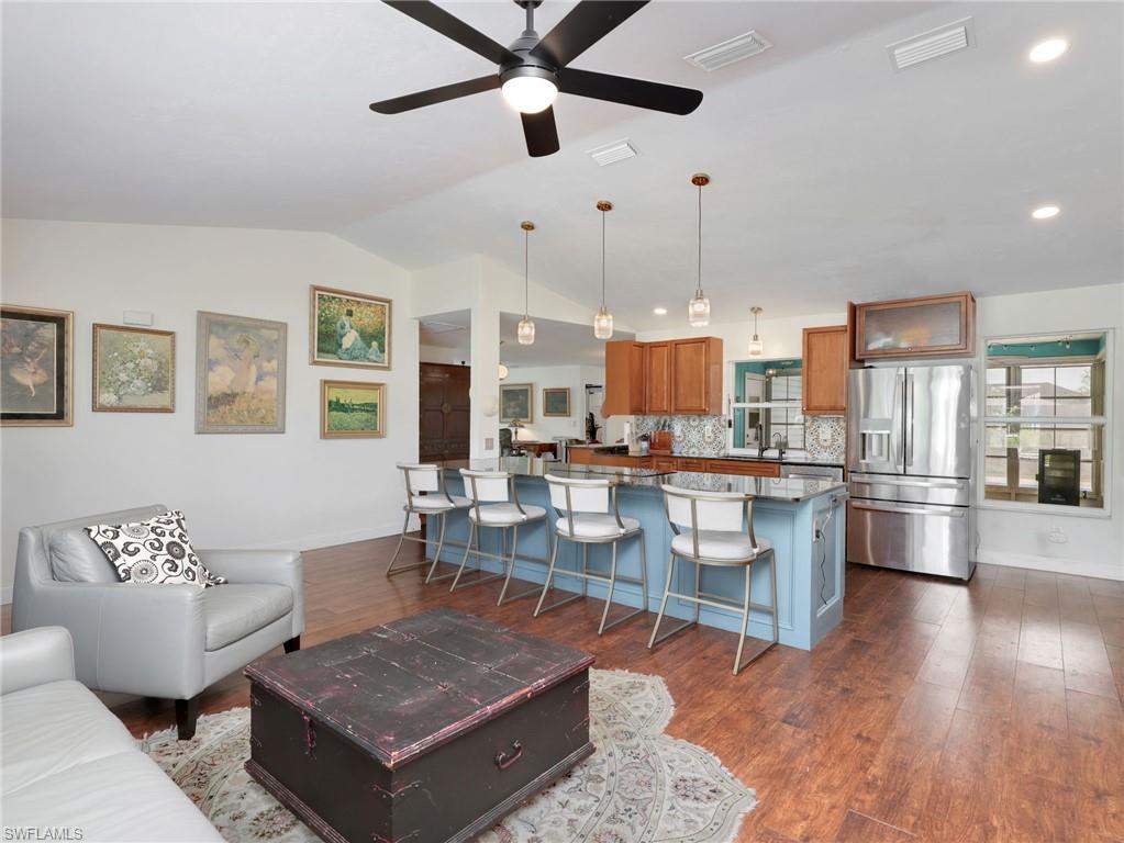 BONITA GOLF CLUB VILLAS - Residential