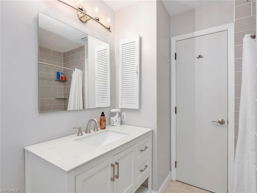 BONITA GOLF CLUB VILLAS - Residential