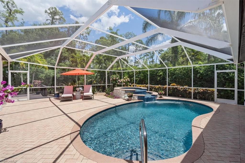 TALL PINES - Residential