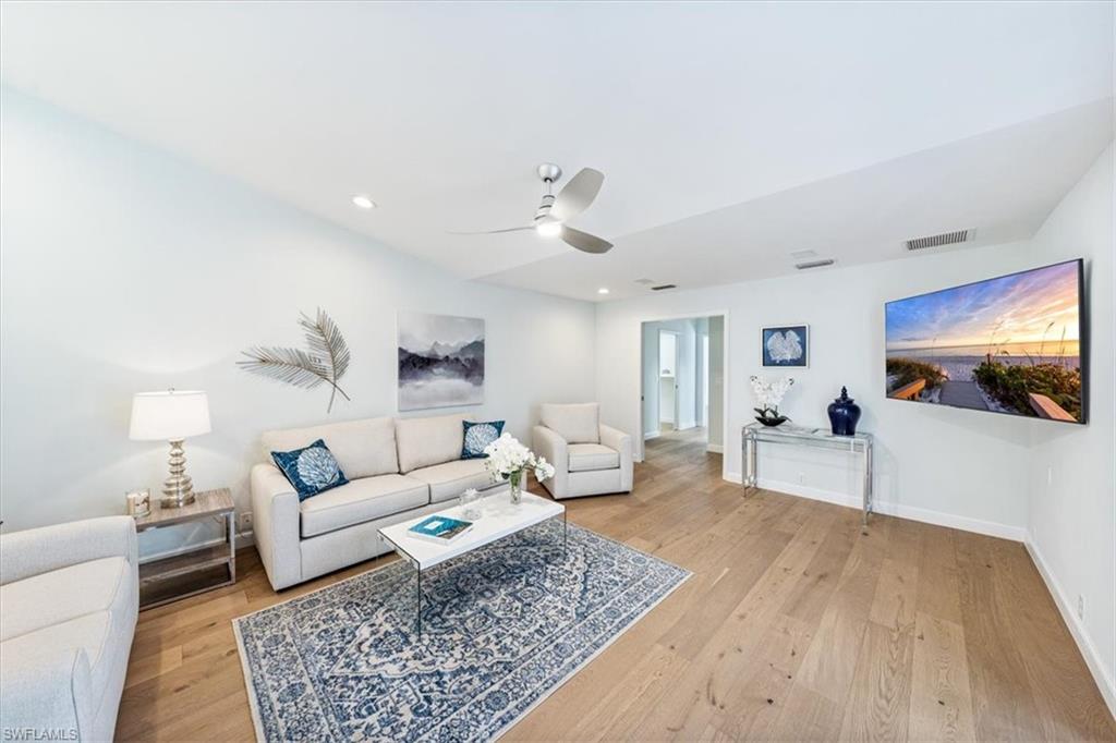 TALL PINES - Residential