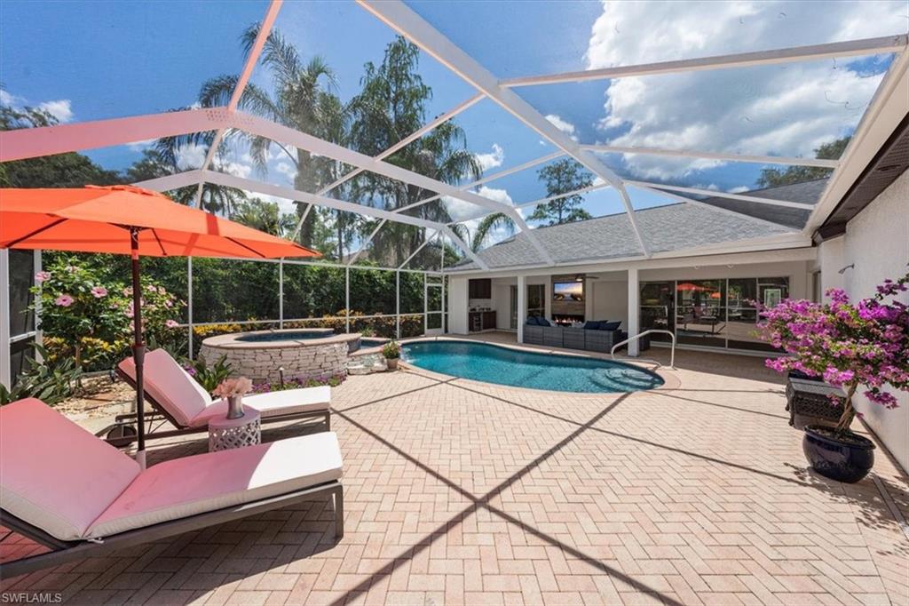 TALL PINES - Residential