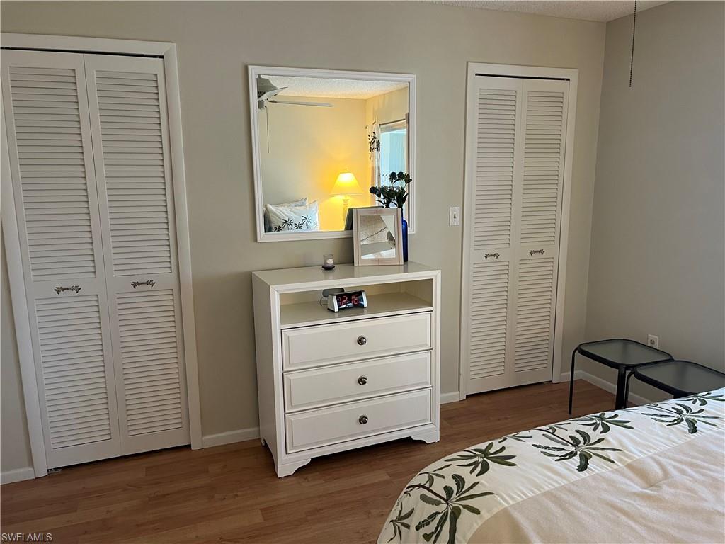 SEVEN LAKES - Residential