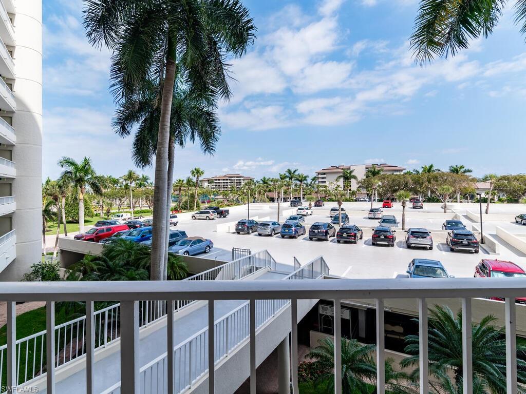 SOUTH SEAS - Residential