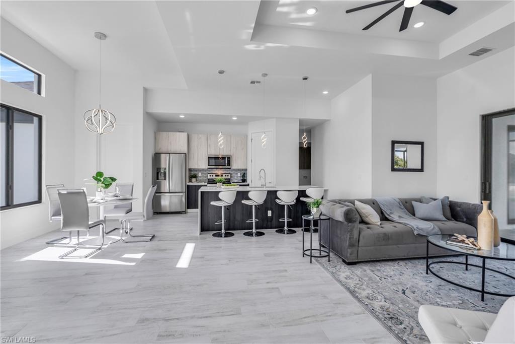 PORT CHARLOTTE - Residential