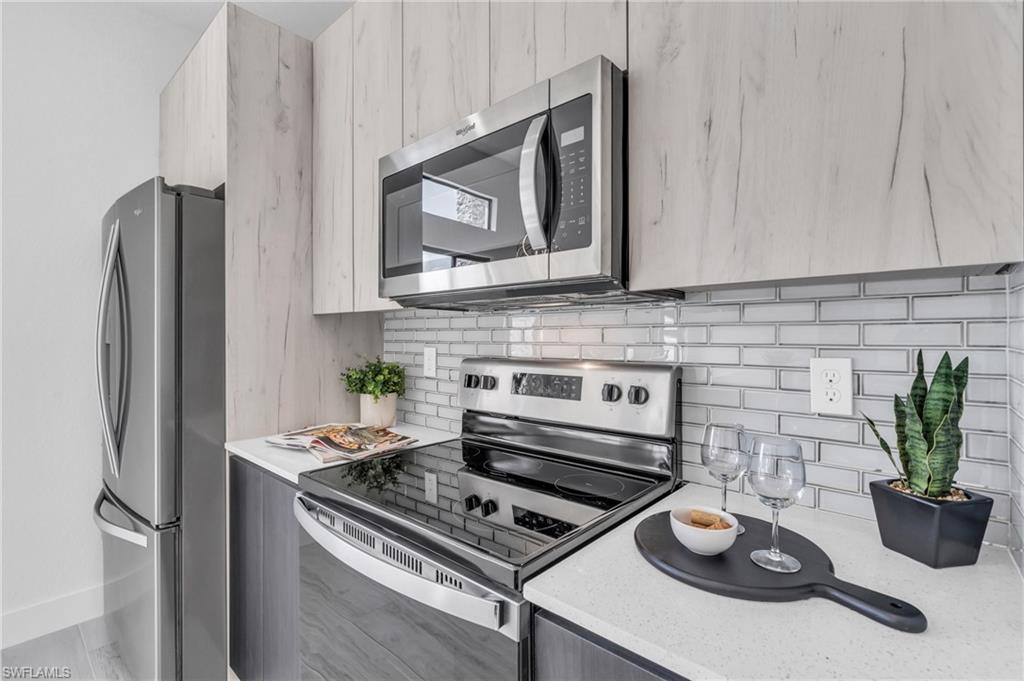 PORT CHARLOTTE - Residential