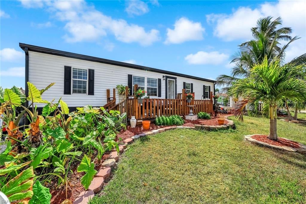 610 Sunset DR