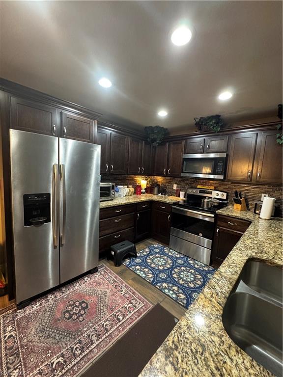 CLEWISTON - Residential