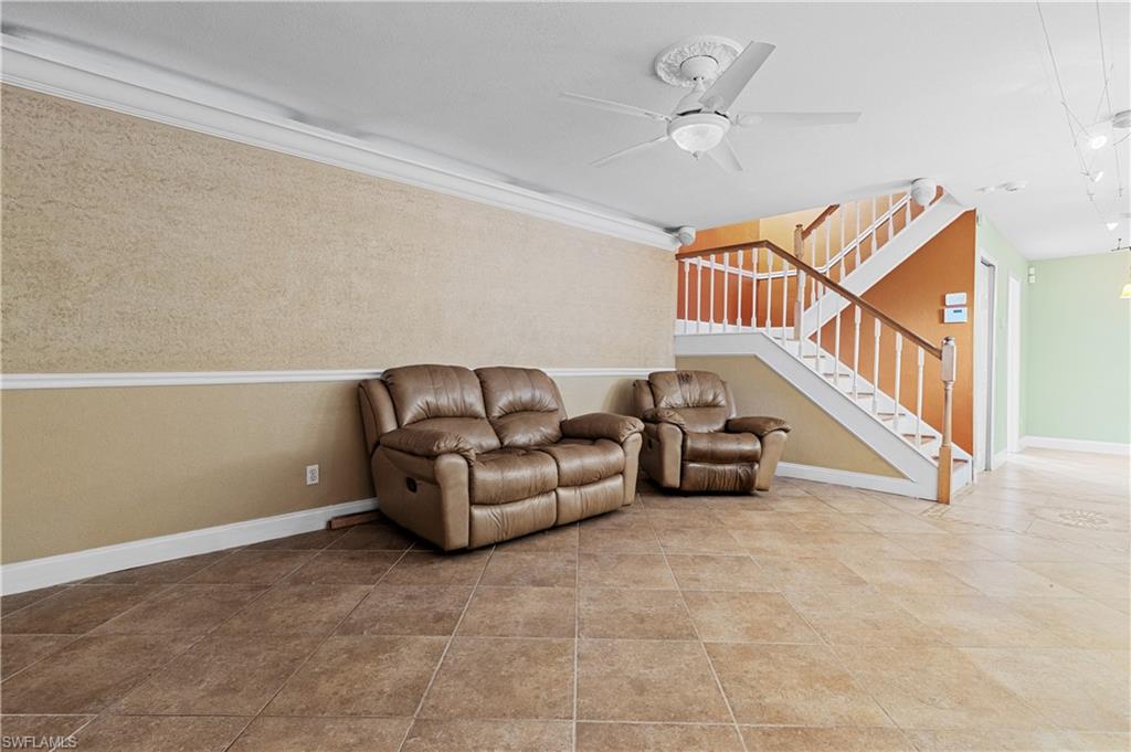 PARKWOODS TOWNHOUSE COMMUNITY - Residential