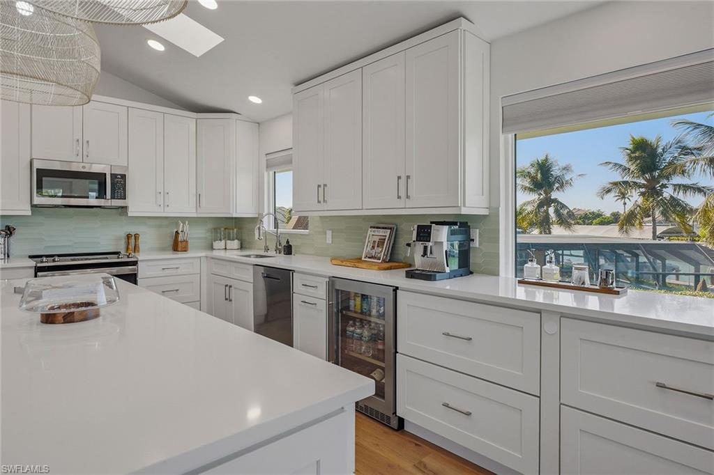 MARCO ISLAND - Residential