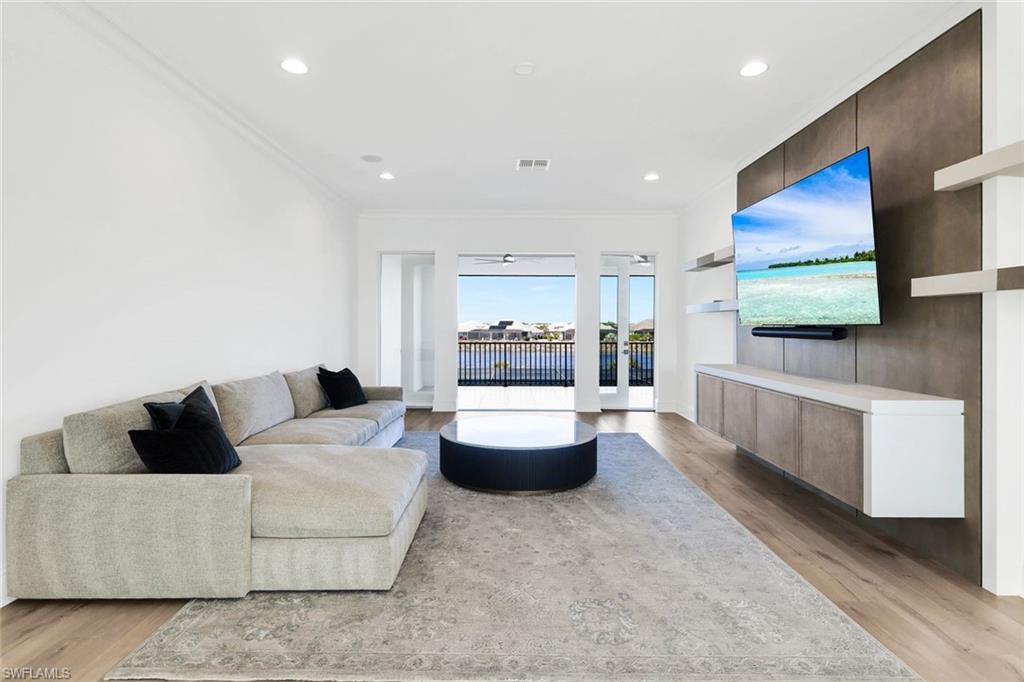 ISLES OF COLLIER PRESERVE - Residential