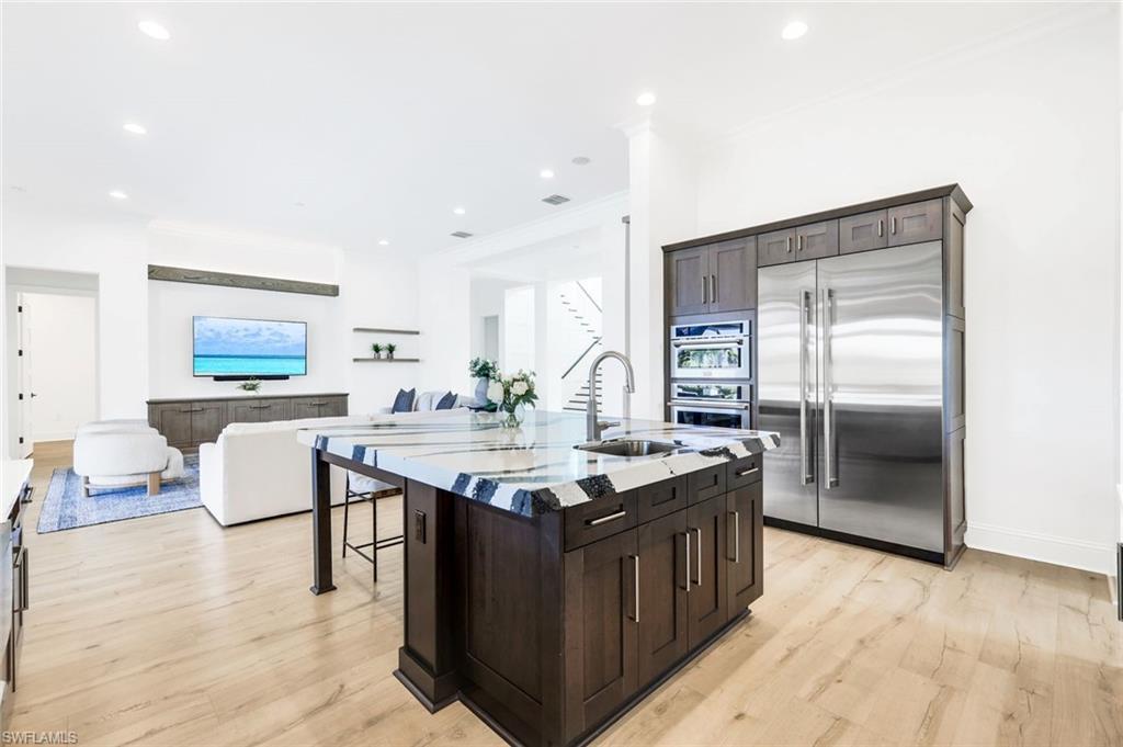 ISLES OF COLLIER PRESERVE - Residential