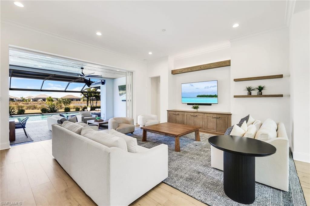 ISLES OF COLLIER PRESERVE - Residential