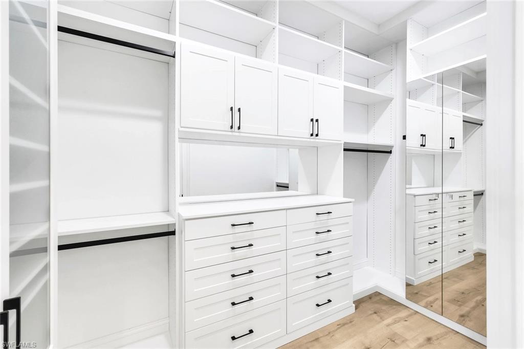 ISLES OF COLLIER PRESERVE - Residential