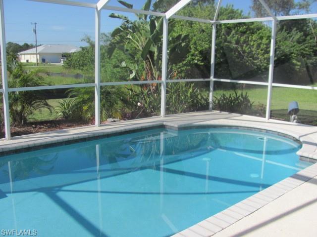 MIRROR LAKES - Residential