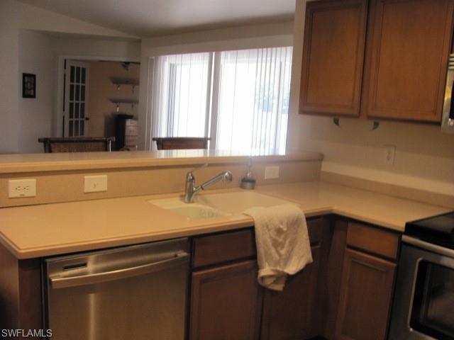 MIRROR LAKES - Residential