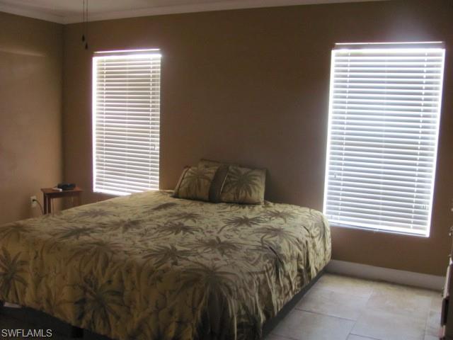 MIRROR LAKES - Residential