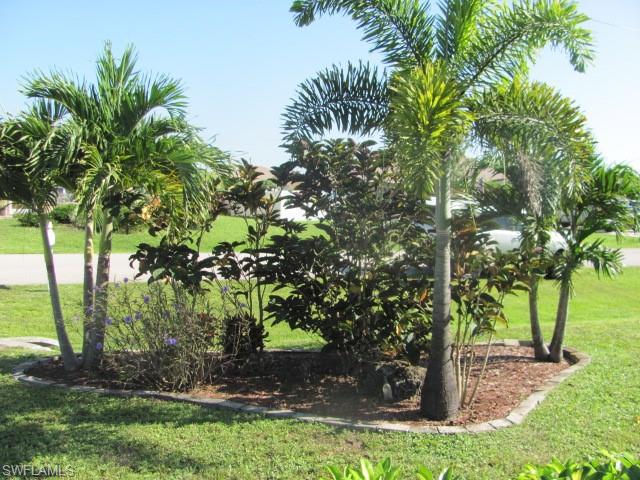 MIRROR LAKES - Residential