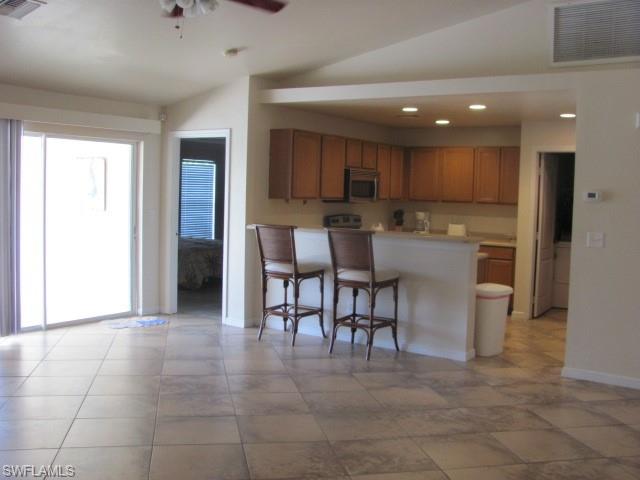 MIRROR LAKES - Residential