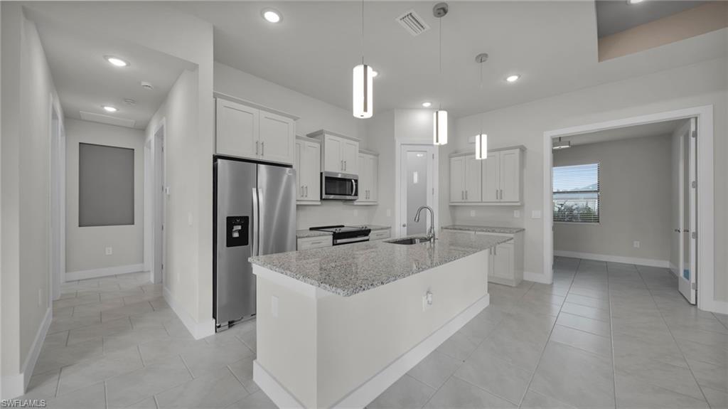 CAPE CORAL - Residential Lease