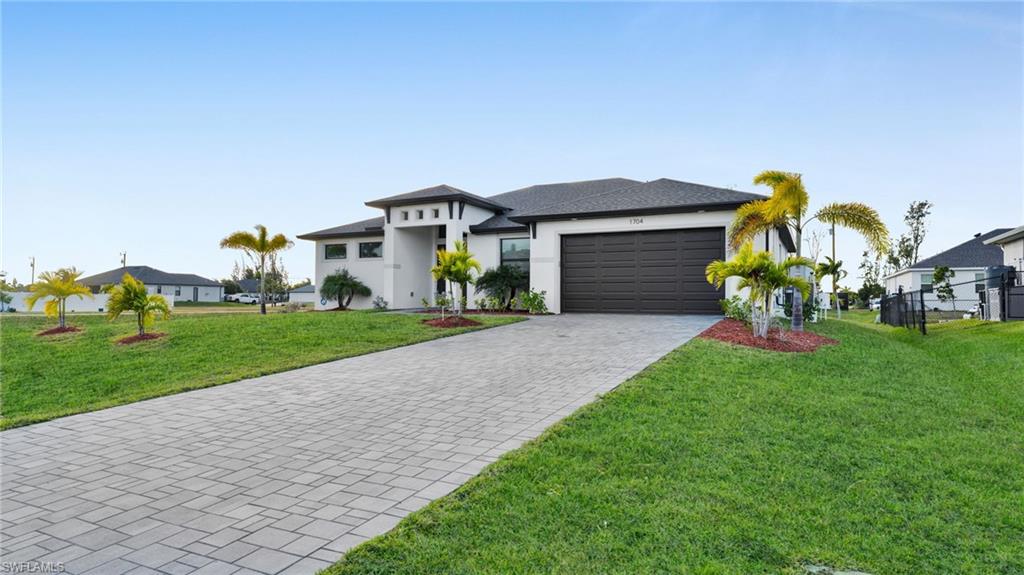 CAPE CORAL - Residential Lease