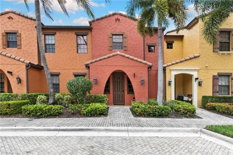 Photo of 11920 Paseo Grande BLVD #4107, FORT MYERS, FL 33912 (MLS # 226027087)