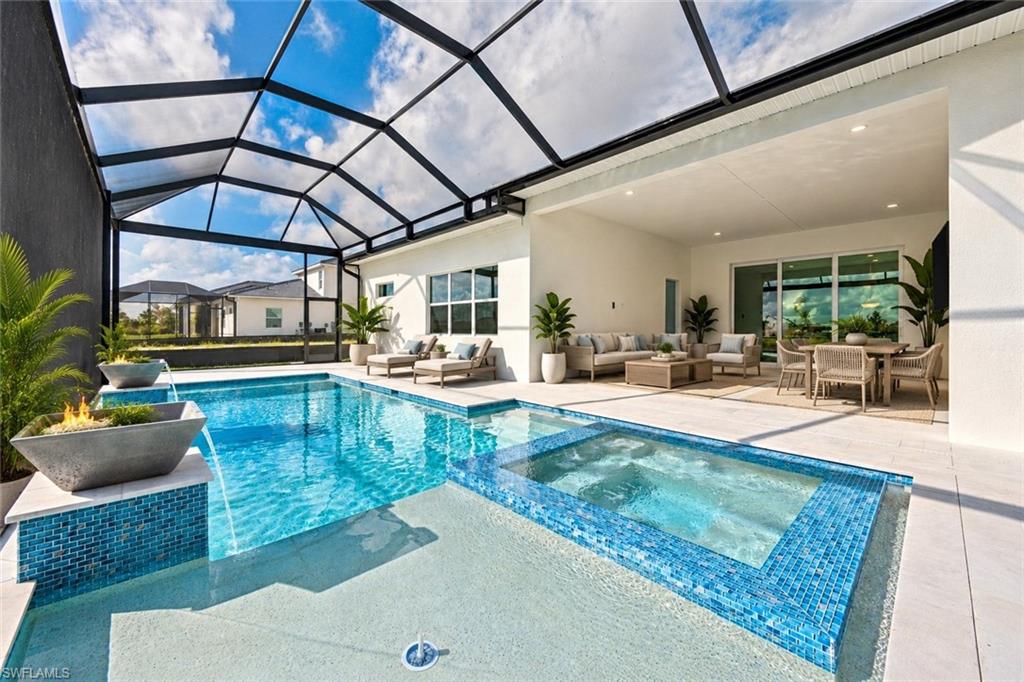 8718 Driftwood DR
