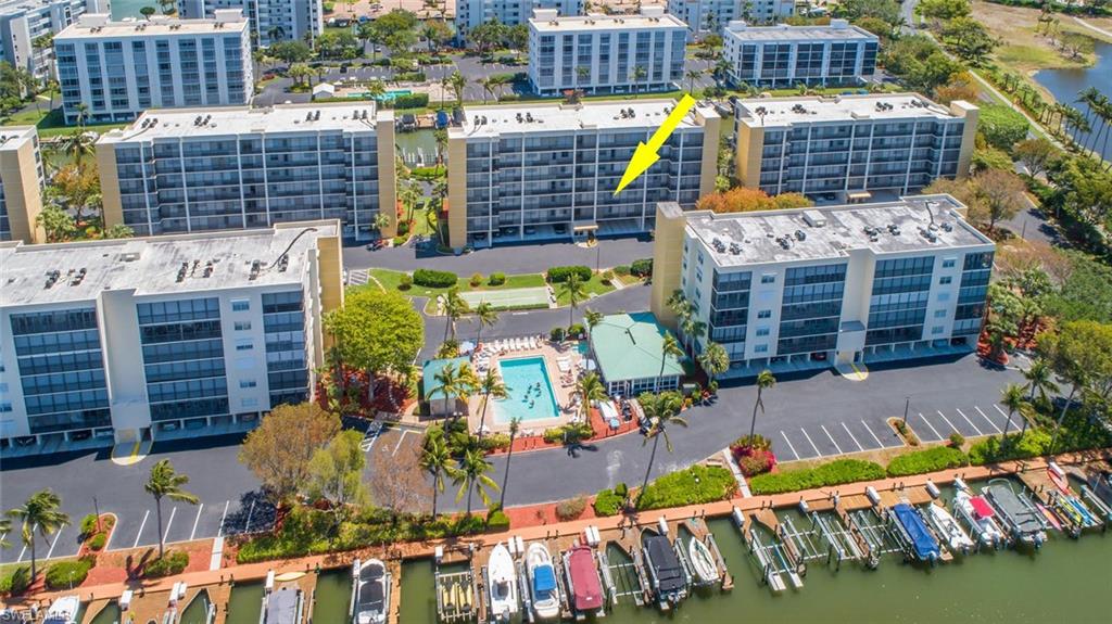 HIBISCUS POINTE - Residential