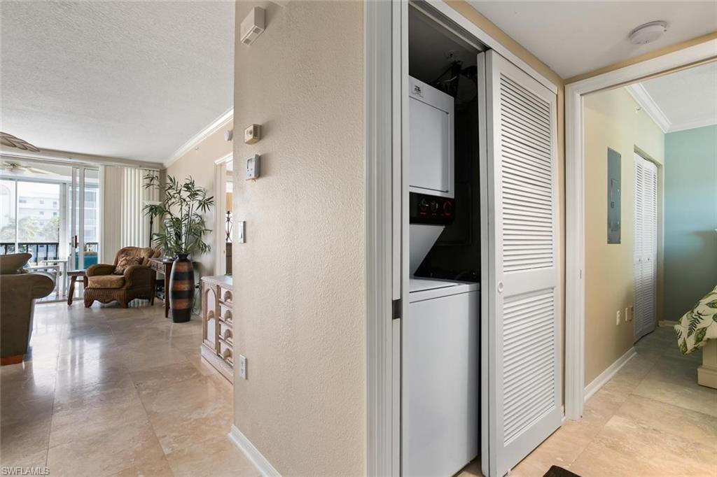 HIBISCUS POINTE - Residential