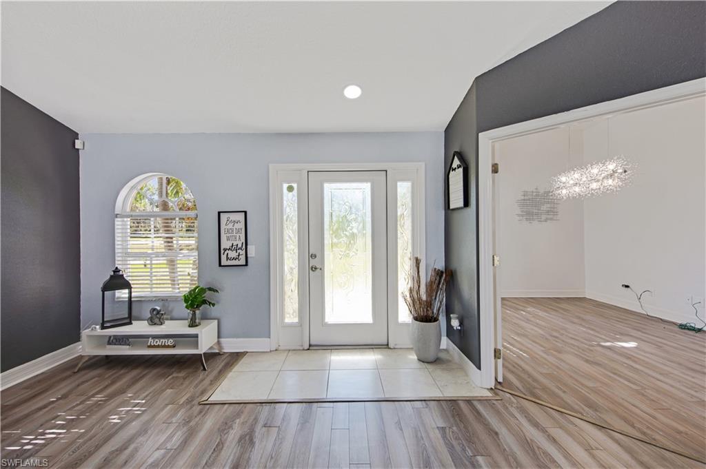 CAPE CORAL - Residential