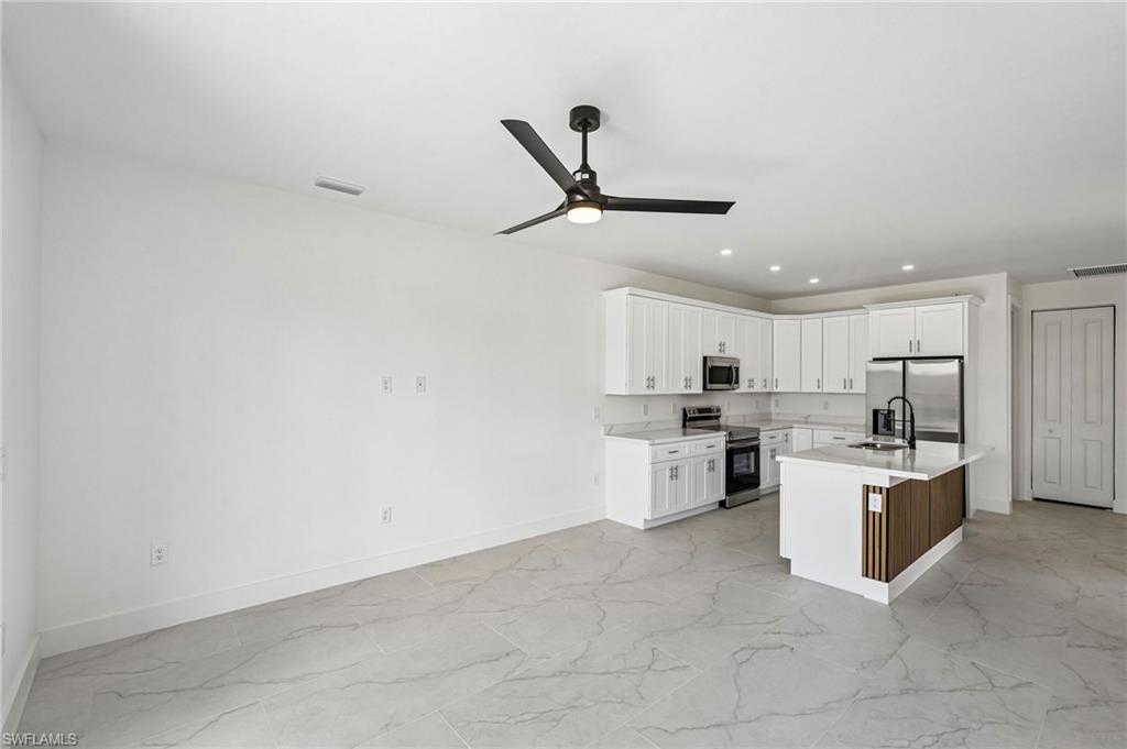 LEHIGH ACRES - Residential Income