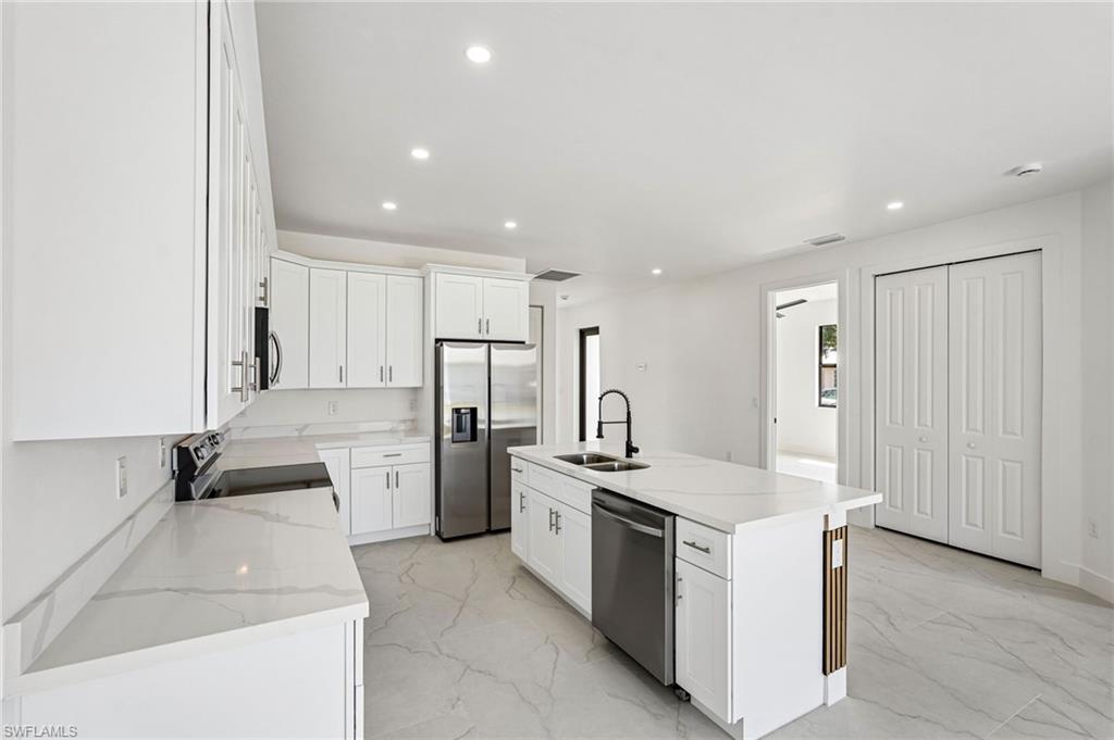 LEHIGH ACRES - Residential Income