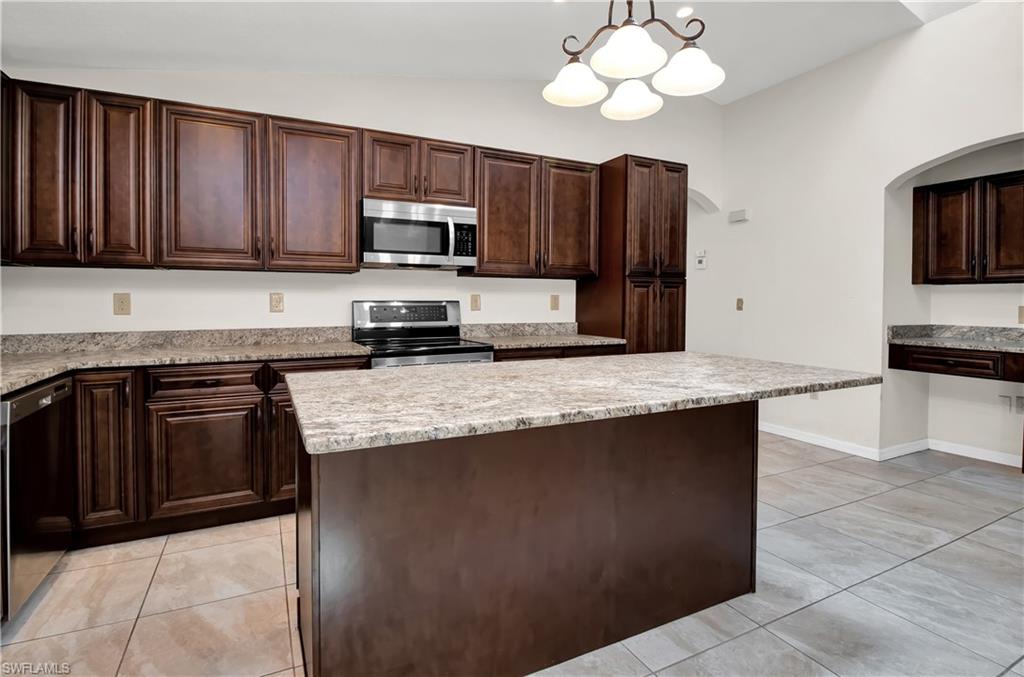 DEEP CREEK - Residential