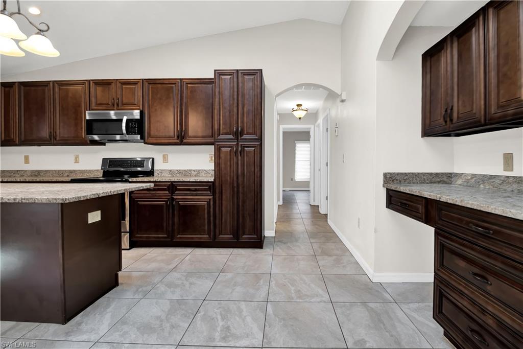 DEEP CREEK - Residential