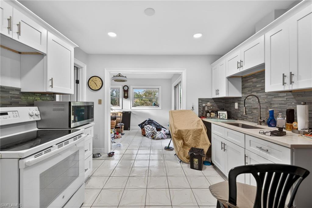 NAPLES PARK - Residential