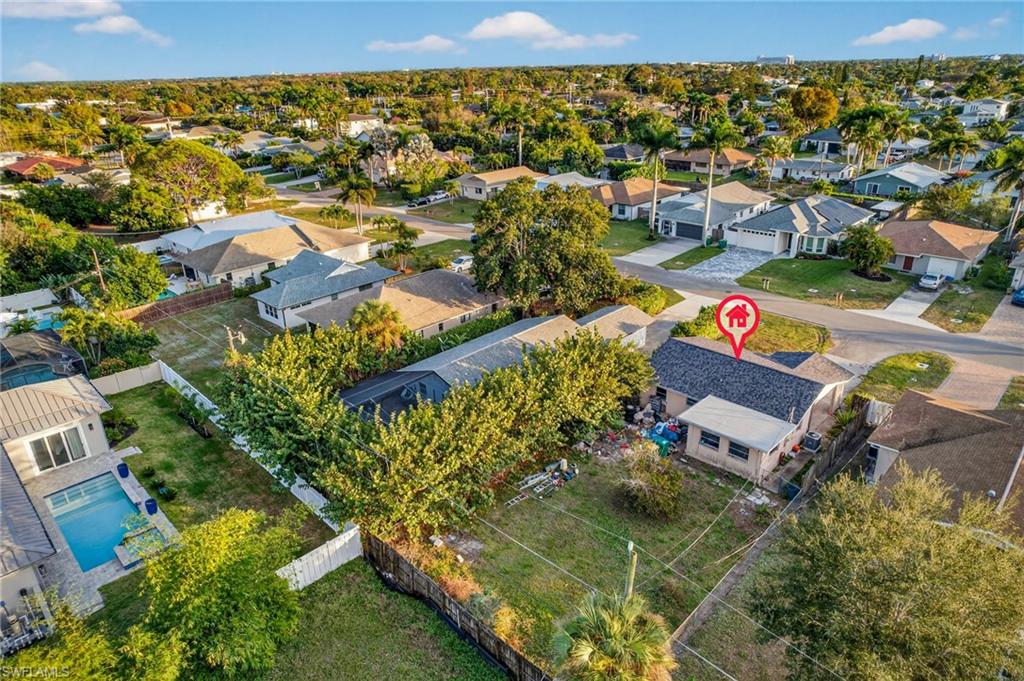 NAPLES PARK - Residential