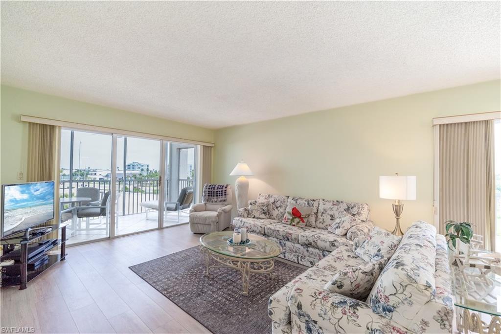 SAND CAPER - Residential