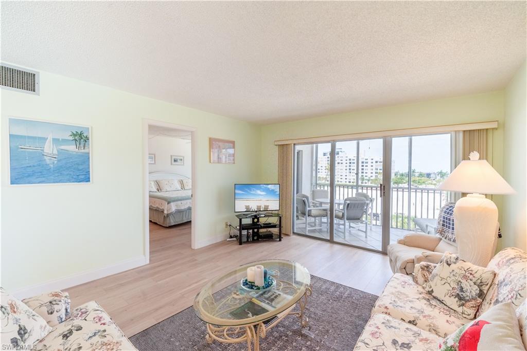 SAND CAPER - Residential