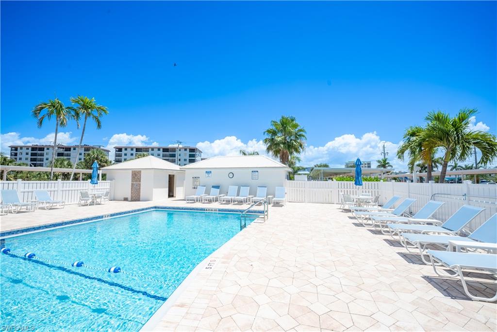SAND CAPER - Residential