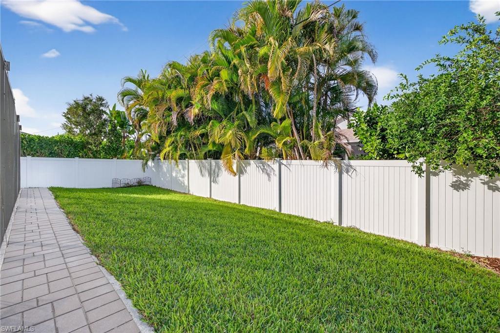 BONITA SHORES - Residential