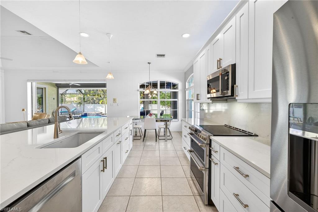 BONITA SHORES - Residential